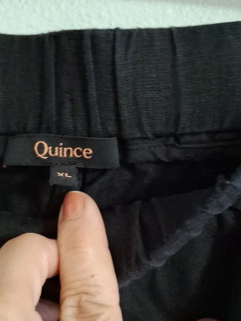 Quince 100% Linen Black Elastic-Waist Pant